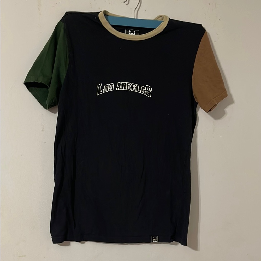 Black and Green Short Sleeve Tee with Los Angeles Print